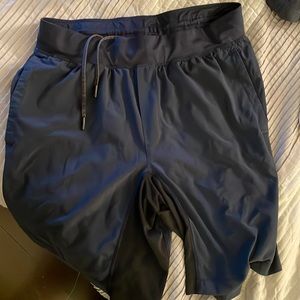 Lululemon 7” inseam men’s training shorts